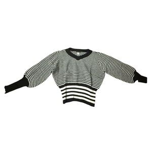 NIP VENUS Black and White Women's Sweater